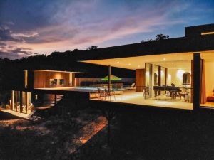 Main Shot Villa Morada - Winn Wittman Architecture